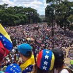 Det eskalerande våldet hotar Venezuelas utveckling